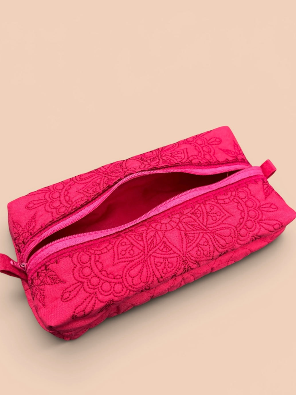Mandala embroidered bag.